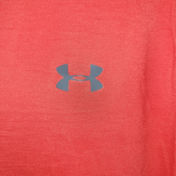 Under Armour HeatGear XL Coral Athletic Training T-Shirt Loose Fit - Picture 3 of 5